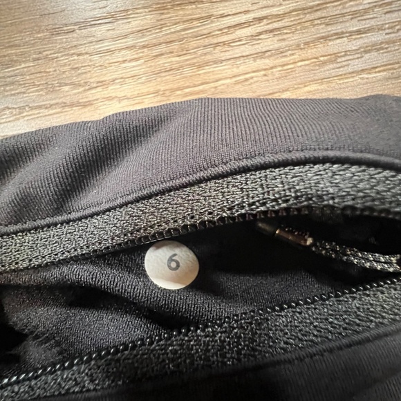 Lululemon Speed Crops Black Sz 6 W6HAYS Drawstring 23" Inseam High Waist Running - Picture 7 of 12